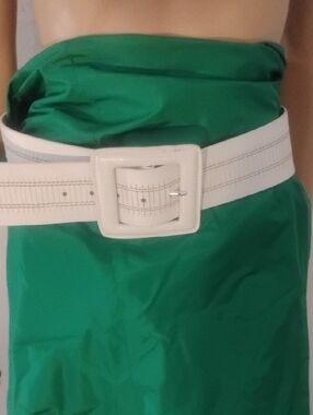 Jigsaw White Leather 2 5" Wide Belt Italy Sz S Mint